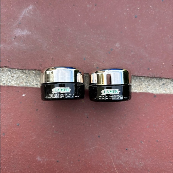 La Mer Skincare Set with Blue Cosmetic Bags - Picture 8 of 10